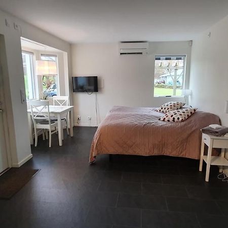 Soederasens Golf Lodge Risekatslosa ภายนอก รูปภาพ